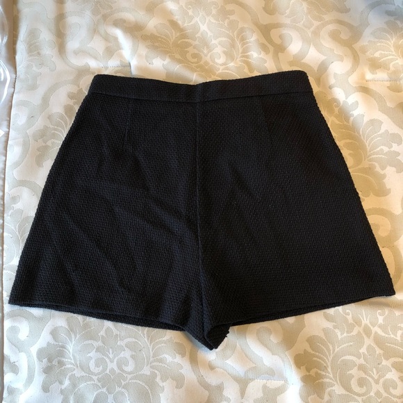 Zara Textured Buttoned Skort - Picture 9 of 10